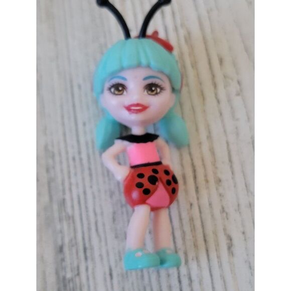 Miniature ladybug outfit pigtail Girl doll toy figure - Picture 1 of 5